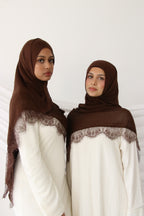 Chocolate Lace Standard